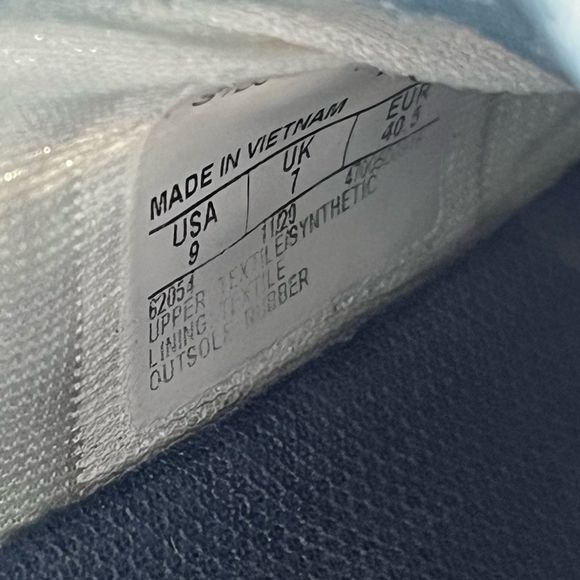 Saucony Kinvara 12 Womens Light Blue Running Shoe Athletic Sneaker Size 9 - Picture 8 of 9